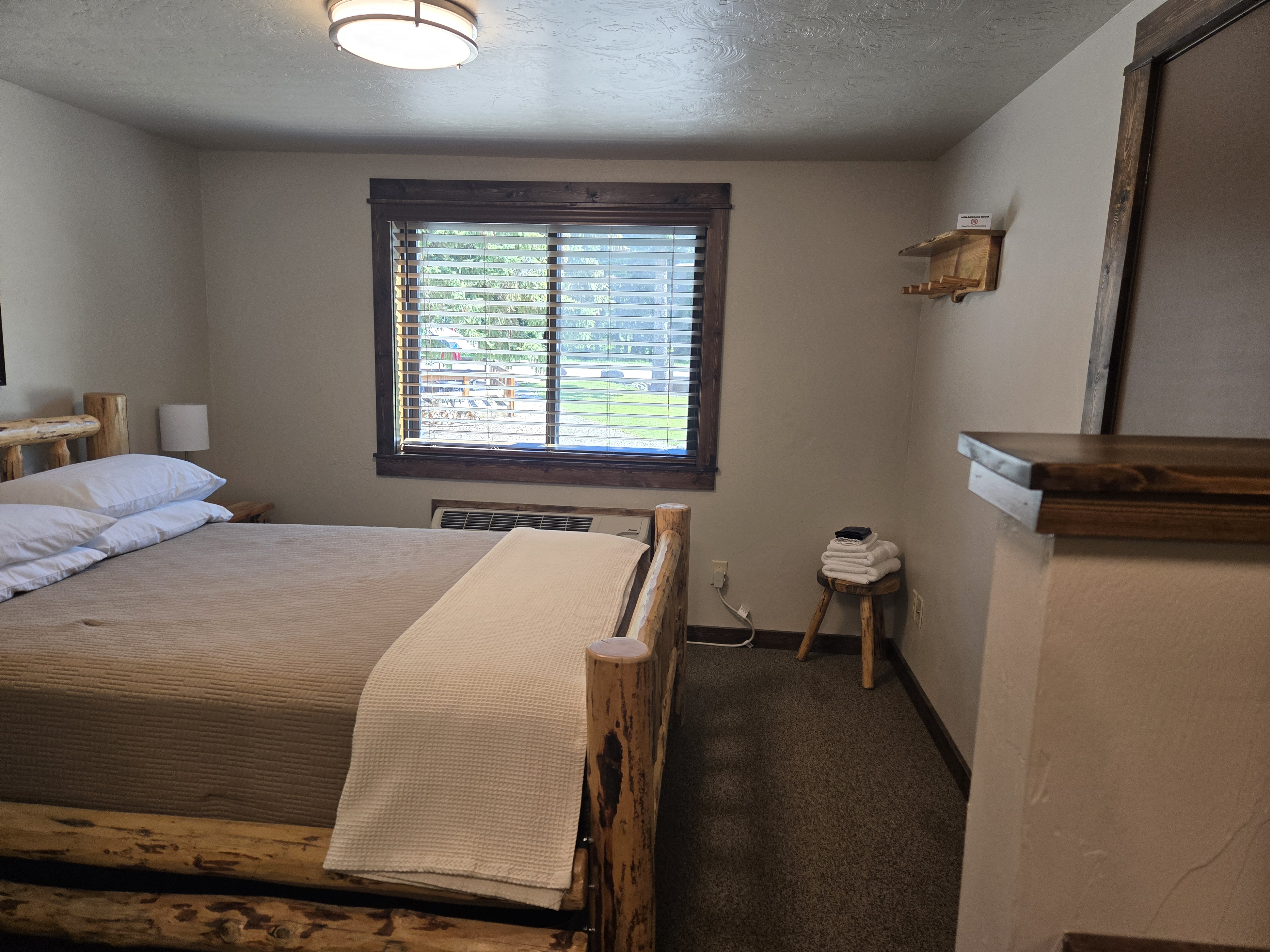 Hotel accommodations at Basecamp in Seeley ake Montana